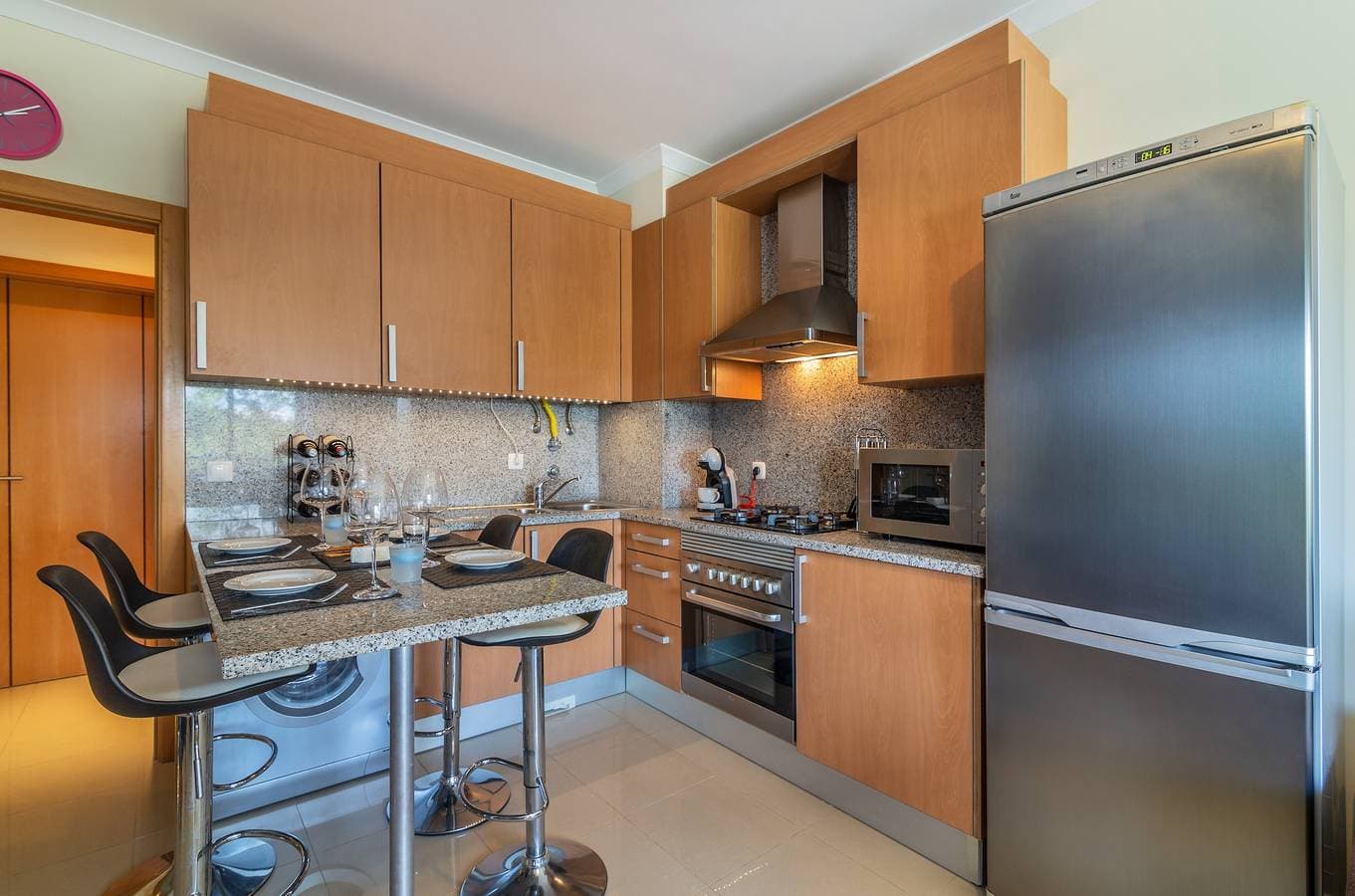 Foto 13 von 27: Ferienwohnung 'T1 Albufeira Tranquilidade' mit Gemeinschaftspool, Wi-Fi und Klimaanlage