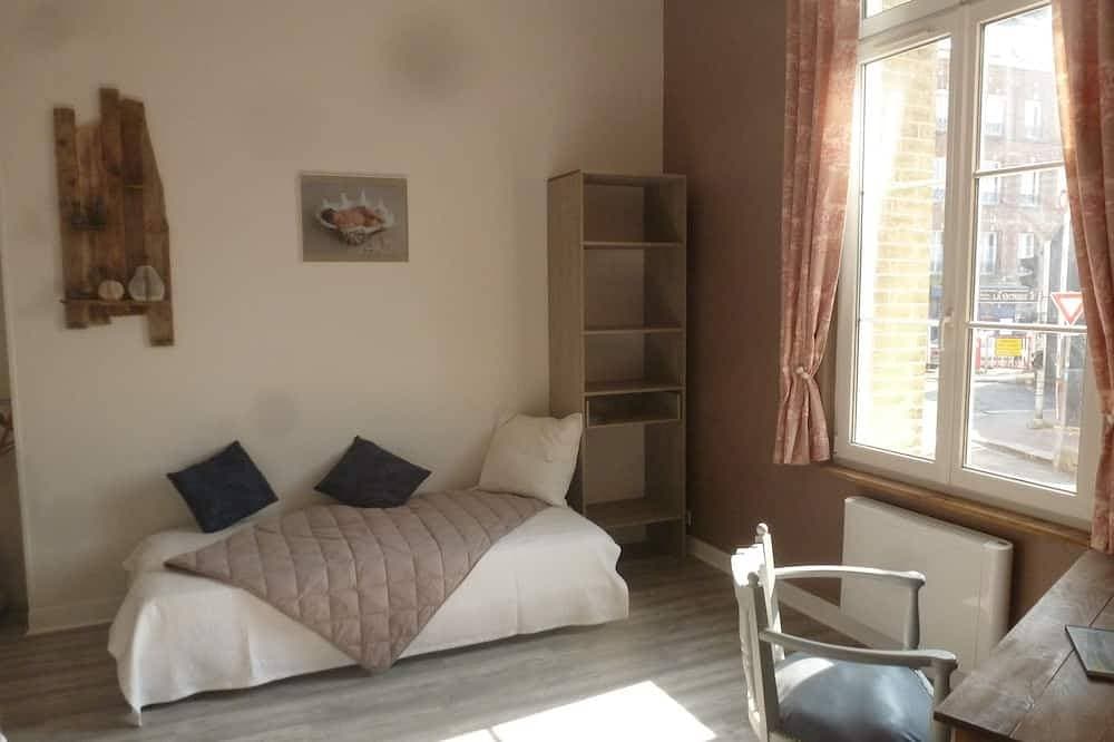 Foto 4 von 13: Helle Wohnung le Pollet le Colbert