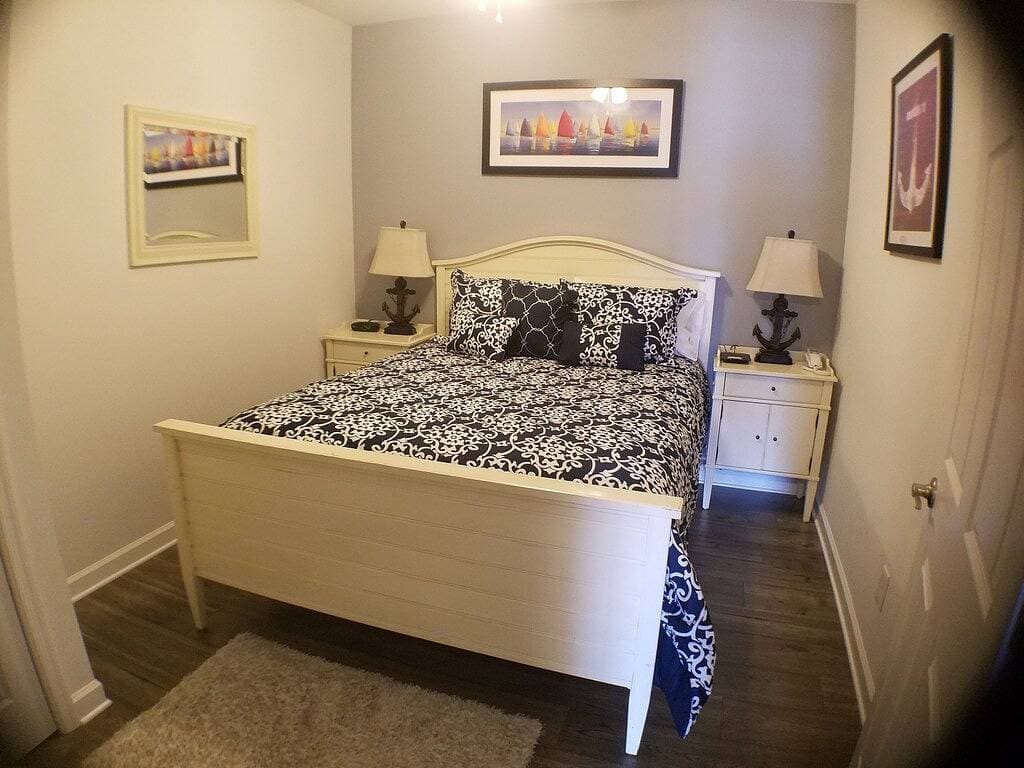 Foto 10 von 21: #113 Pointe - 1  Bedroom Lakefront Condo at Mariners Sml