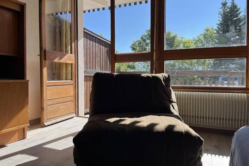 Foto 3 von 17: Erdgeschoss, balkon, fernseher, 30m², Pra Loup