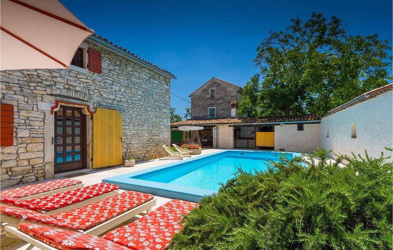 Foto 2 von 31: Three-Bedroom Holiday Home