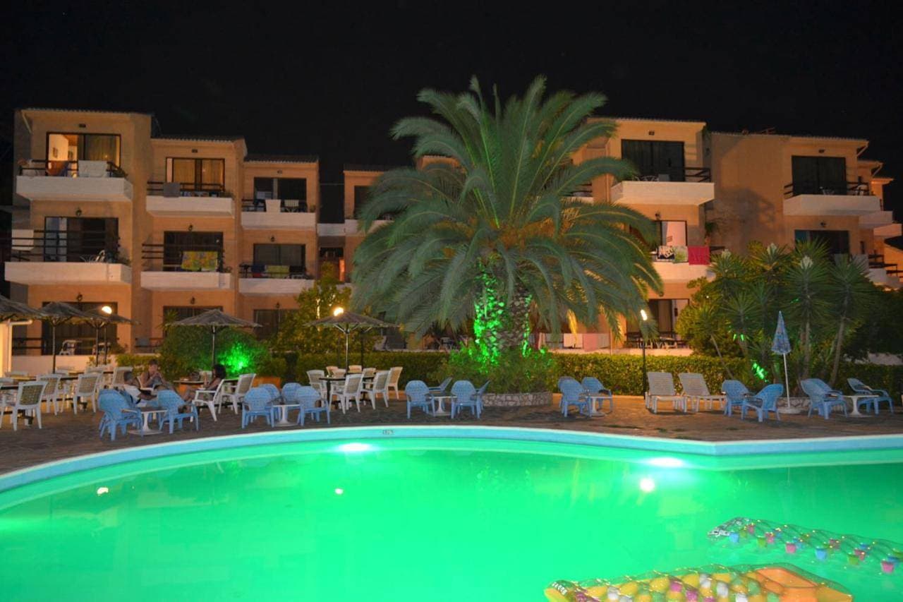 Le Mirage Hotel 1
