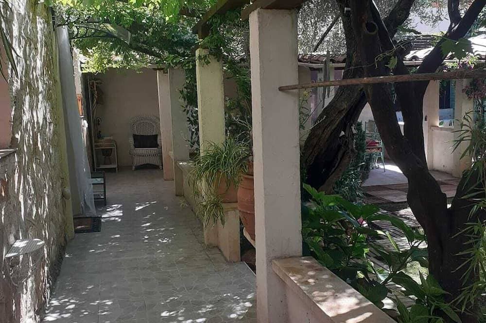 Foto 10 von 11: Schöne Wohnung mit privatem Garten