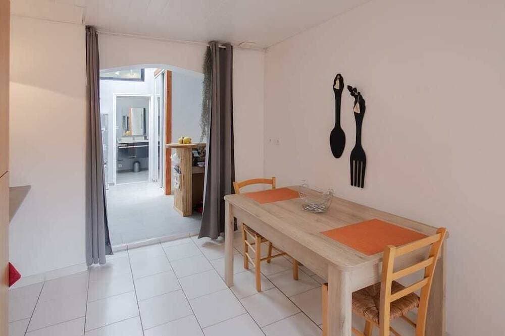 Foto 10 von 21: Maison avec parking et terrasse • Option spa