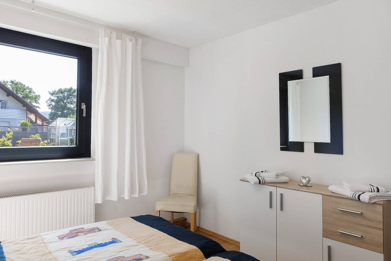 Foto 10 von 20: Apartment 'Vollmarshausen' mit Gemeinschaftsgarten und WLAN
