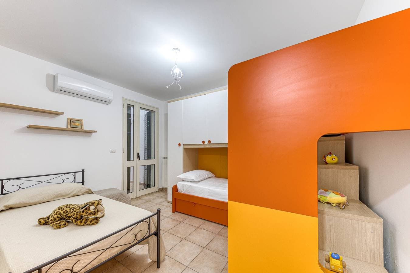 Foto 13 von 35: Ferienwohnung 'Villetta Del Cuore' mit Meerblick, WLAN und Klimaanlage