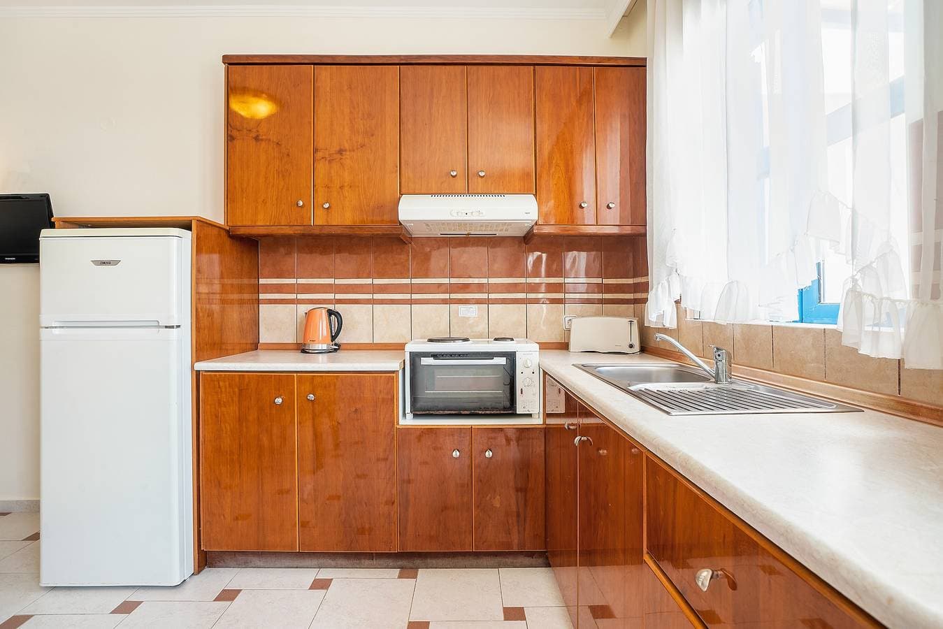 Foto 7 von 24: Ferienhaus 'Livadia Beach Suite ' mit Meerblick, WLAN und Klimaanlage