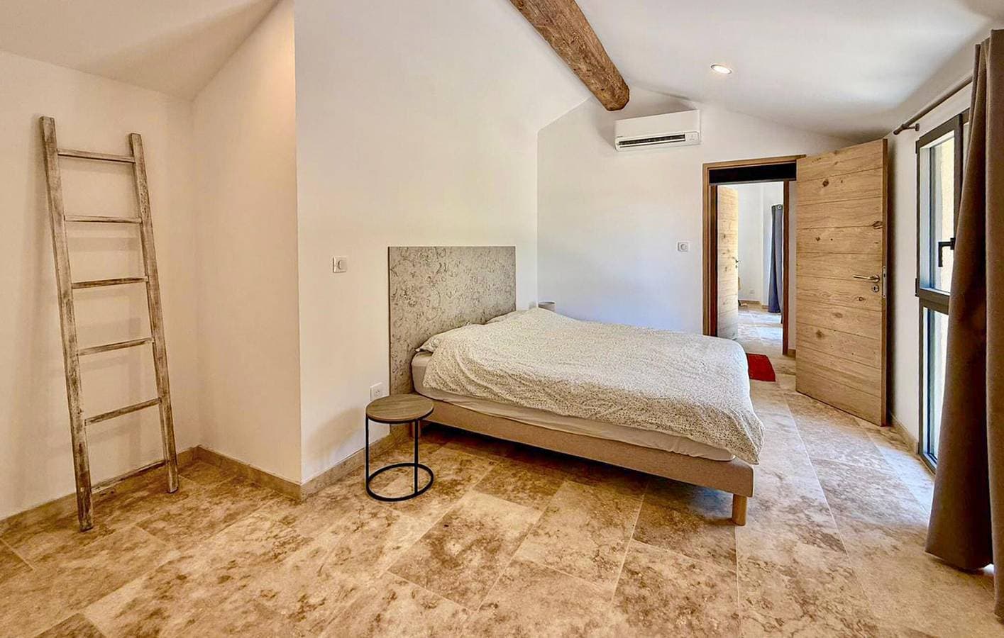 Foto 10 von 22: Gemütliche Wohnung mit Pool, Terrasse & WiFi