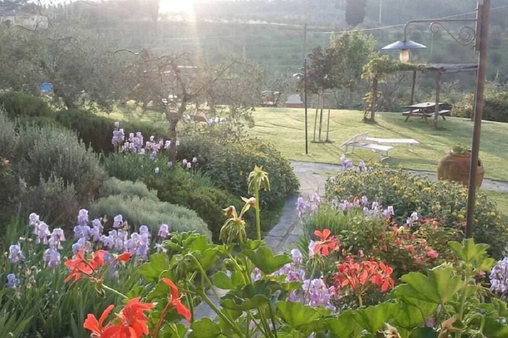 Foto 8 von 30: Ferienwohnung - Chianti Haus mit Garten