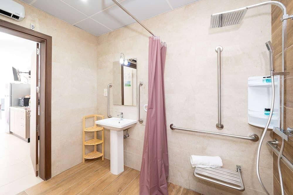 Foto 10 von 30: Islet Promenade Studio mit Whirlpool und Meerblick
