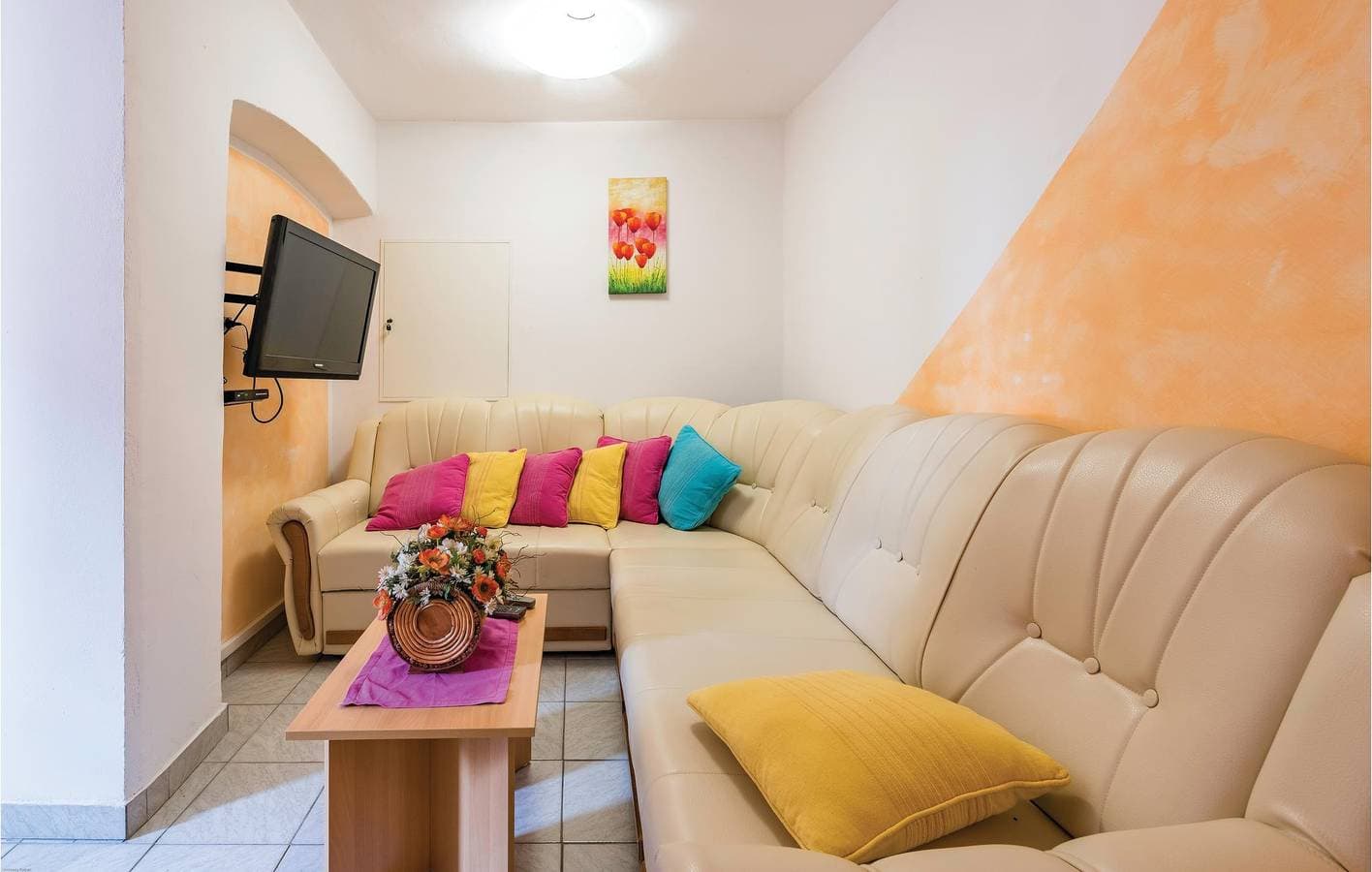 Foto 4 von 42: Gemütliche 69 m² große Wohnung mit Terrasse, WLAN und Parkplatz
