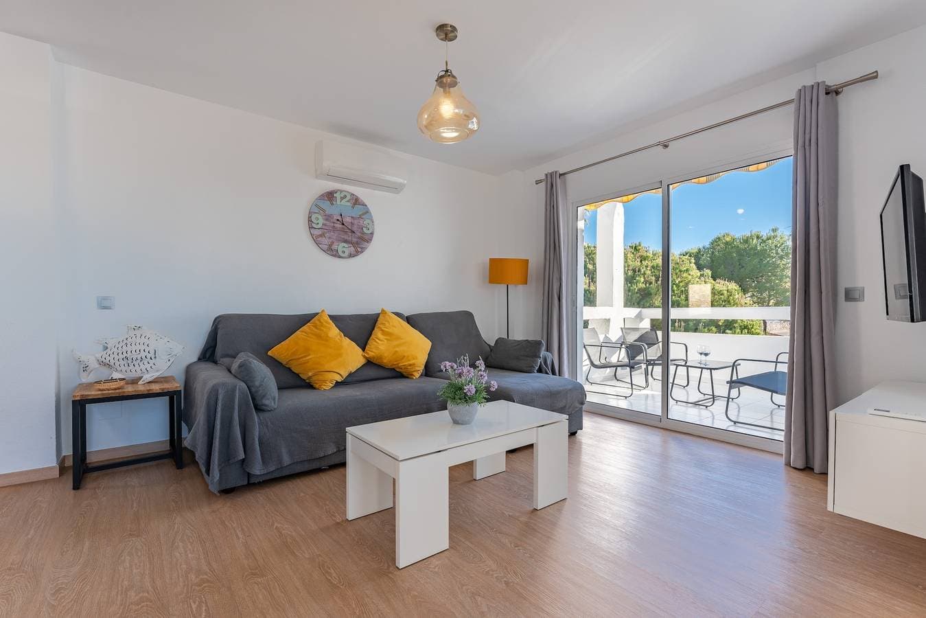 Foto 3 von 26: Ferienwohnung 'Mijas Sun and Beach' mit Meerblick & WLAN