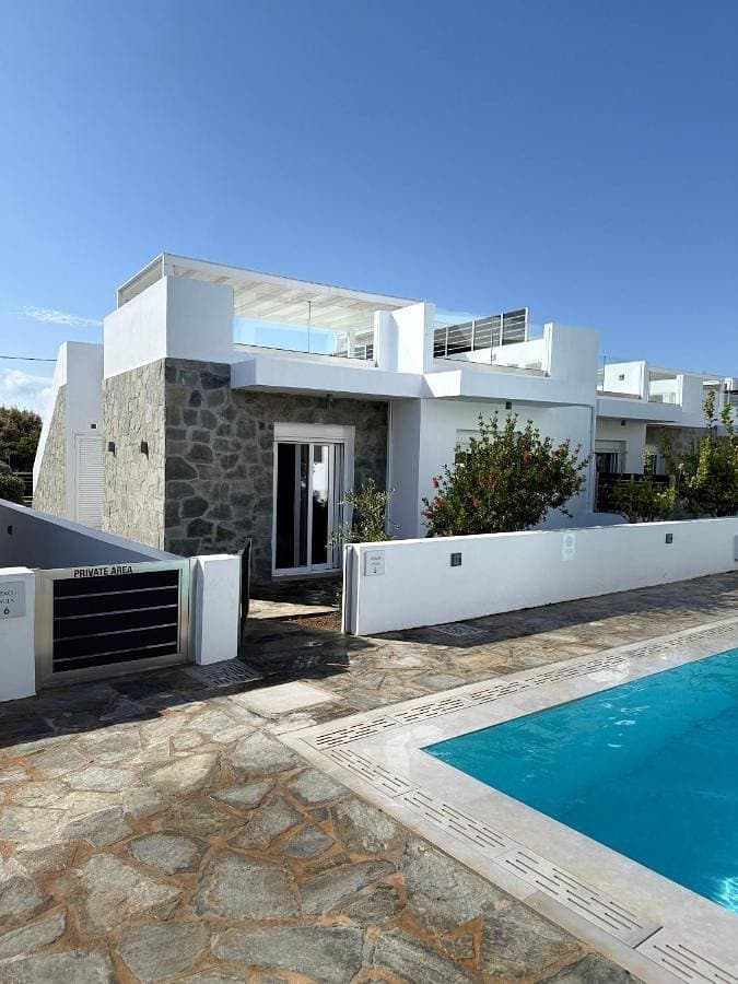 Foto 5 von 67: Two-Bedroom House