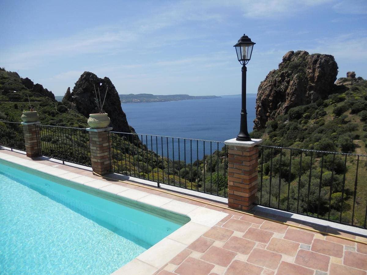 VILLA TRAMONTI SUL MARE 1