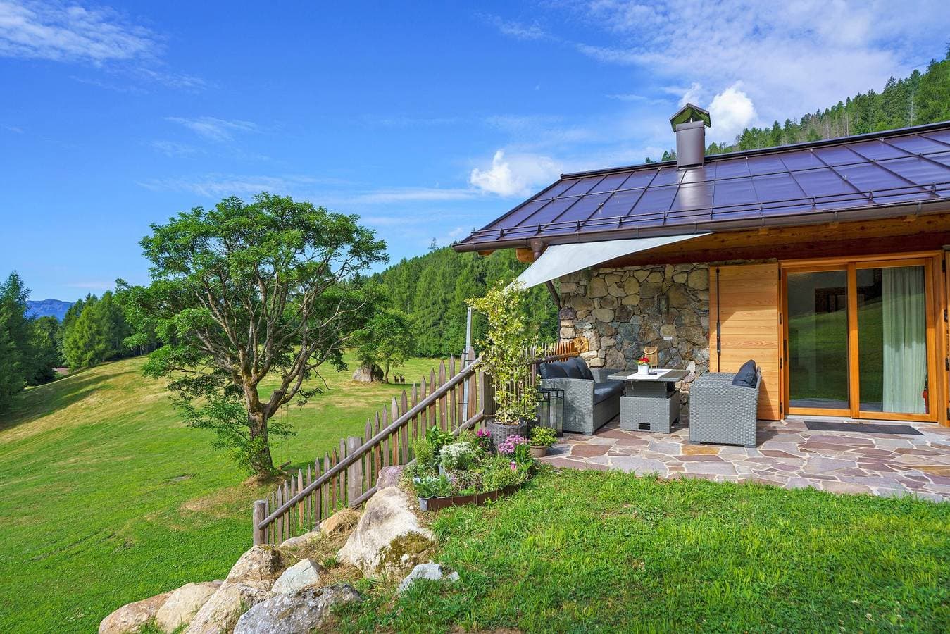 Foto 13 von 42: Chalet 'Luxury Chalet Larice' mit Bergblick und Panoramaterrasse
