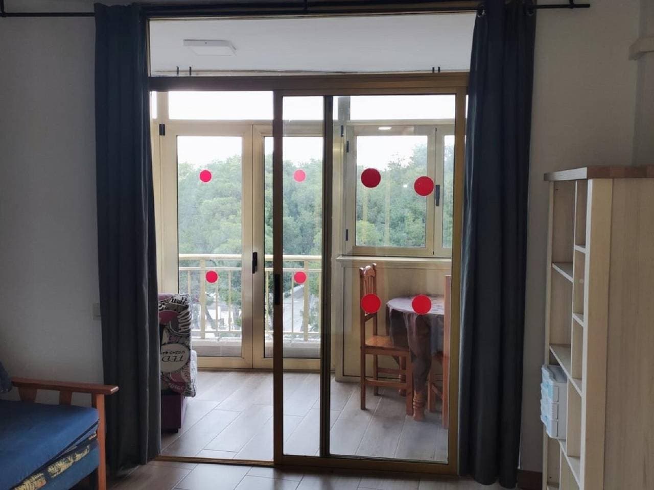 Foto 9 von 12: Ferienwohnung für 4 Personen mit Terrasse