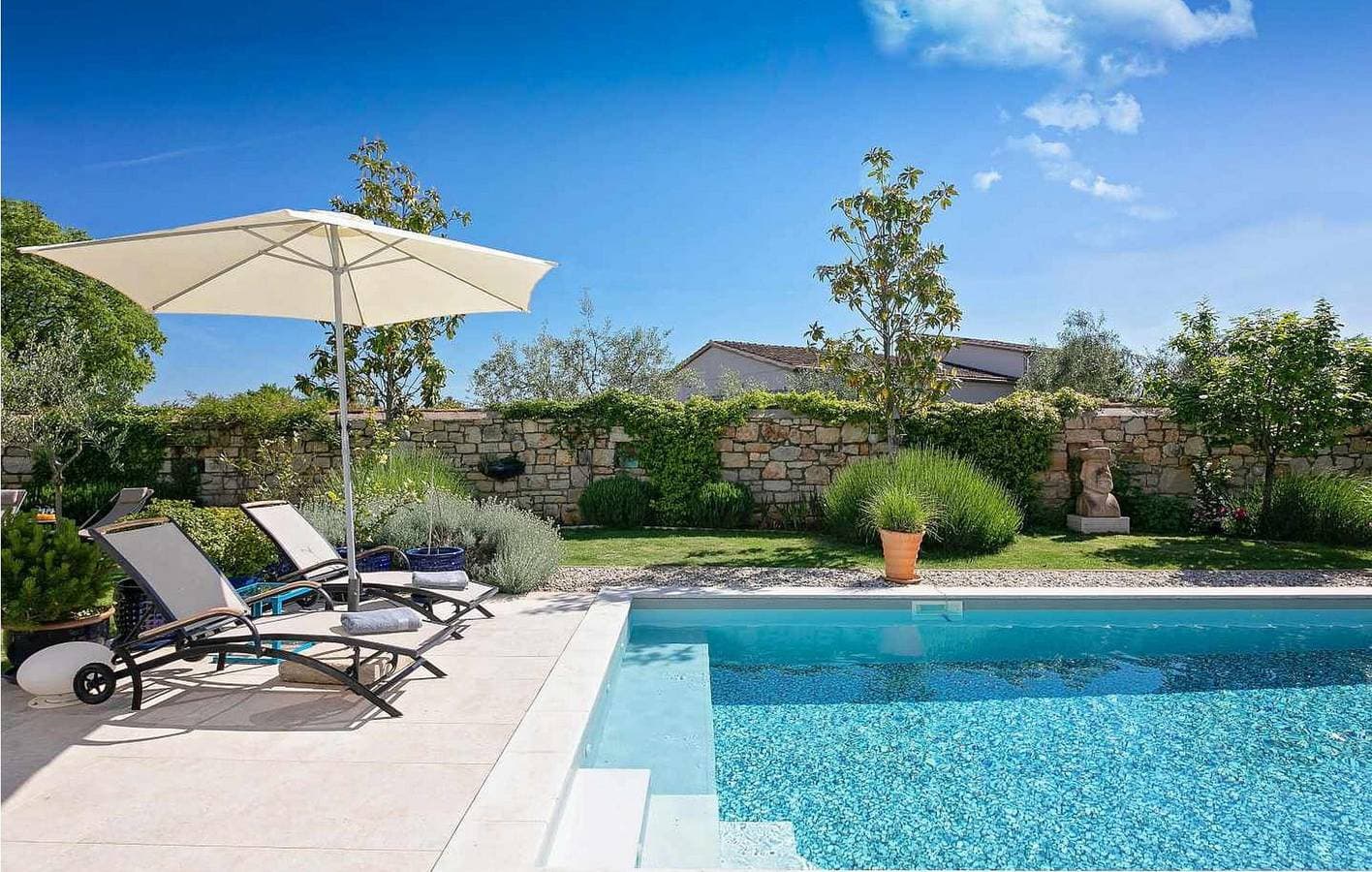 Foto 4 von 50: Geräumige Ferienwohnung mit Pool und WLAN, 2 km vom Stadtzentrum von Musalez entfernt