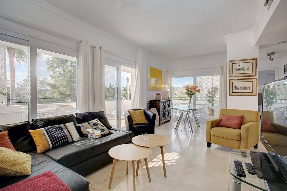 Sonnige Golfwohnung Estepona 1