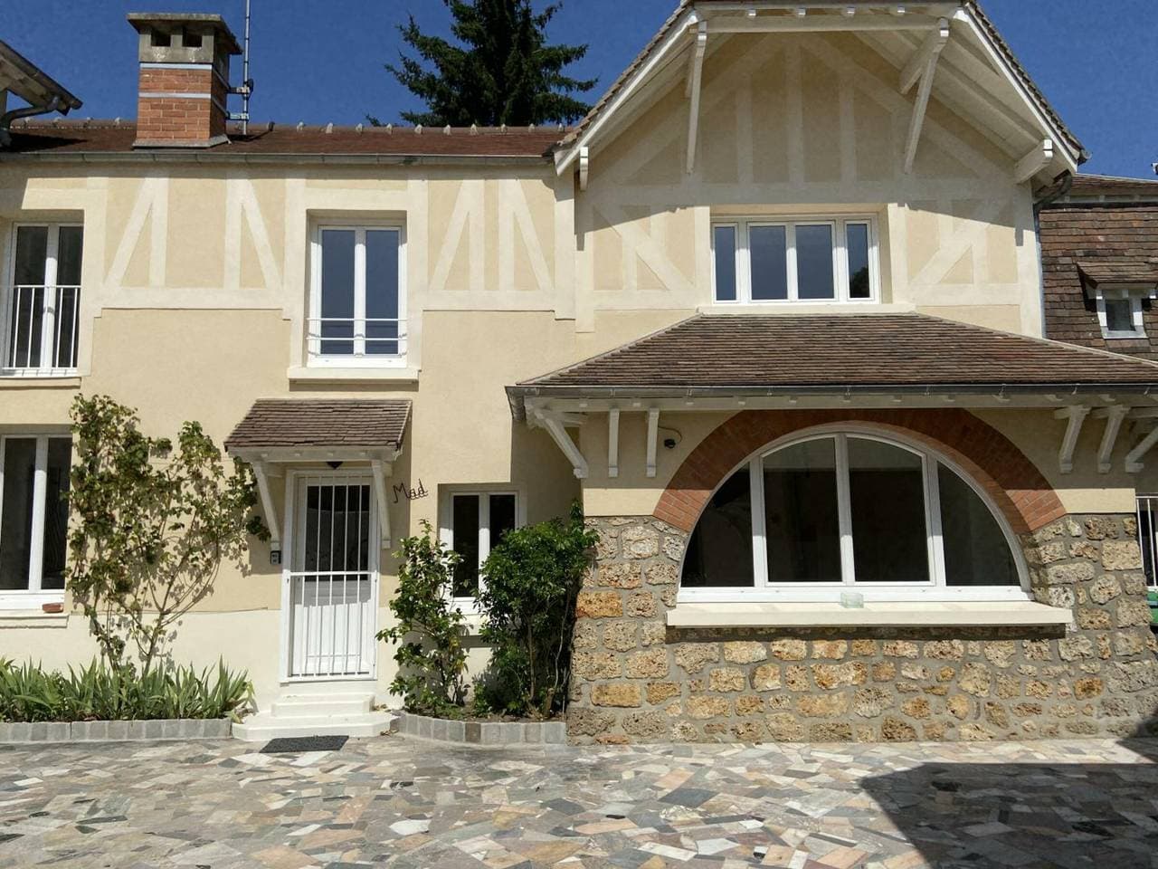 Gîte indépendant rénové avec étang de pêche - Equipements de qualité à Senlisse, proche châteaux 1