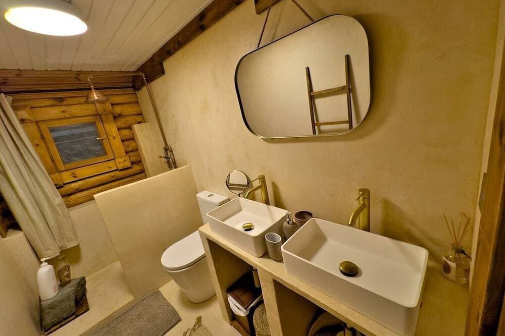 Foto 7 von 30: Cabin Tranquil Organic Heated Pool