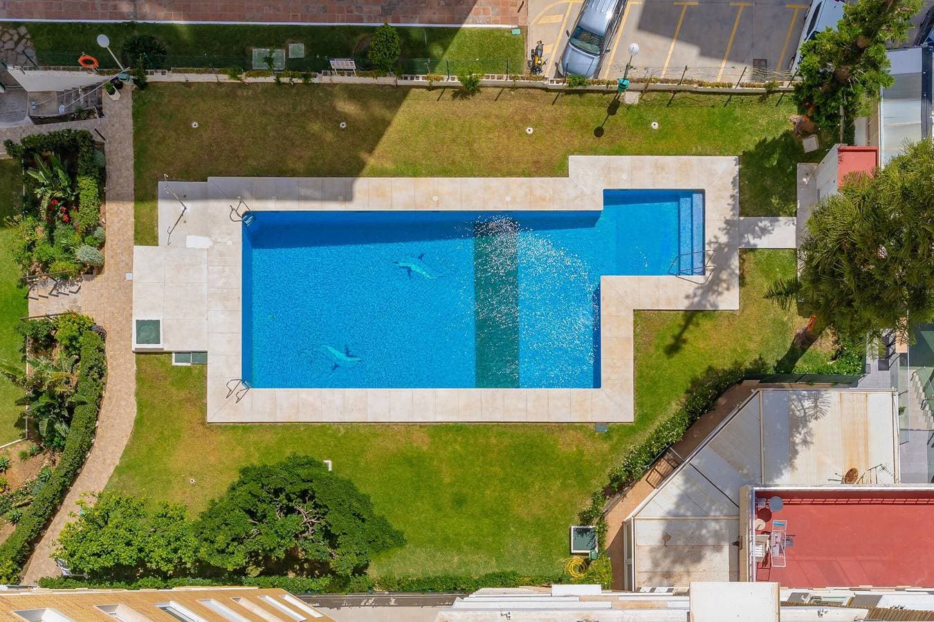 Foto 2 von 20: Ferienwohnung "Fuengirola" mit Blick auf das Meer und die Berge, Gemeinschaftspool & WLAN