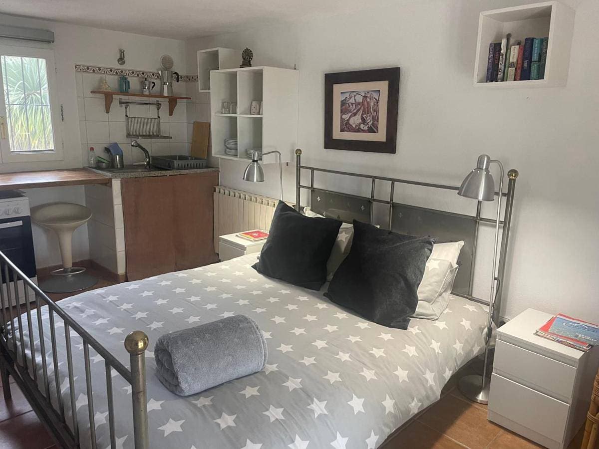 retreat studio 1