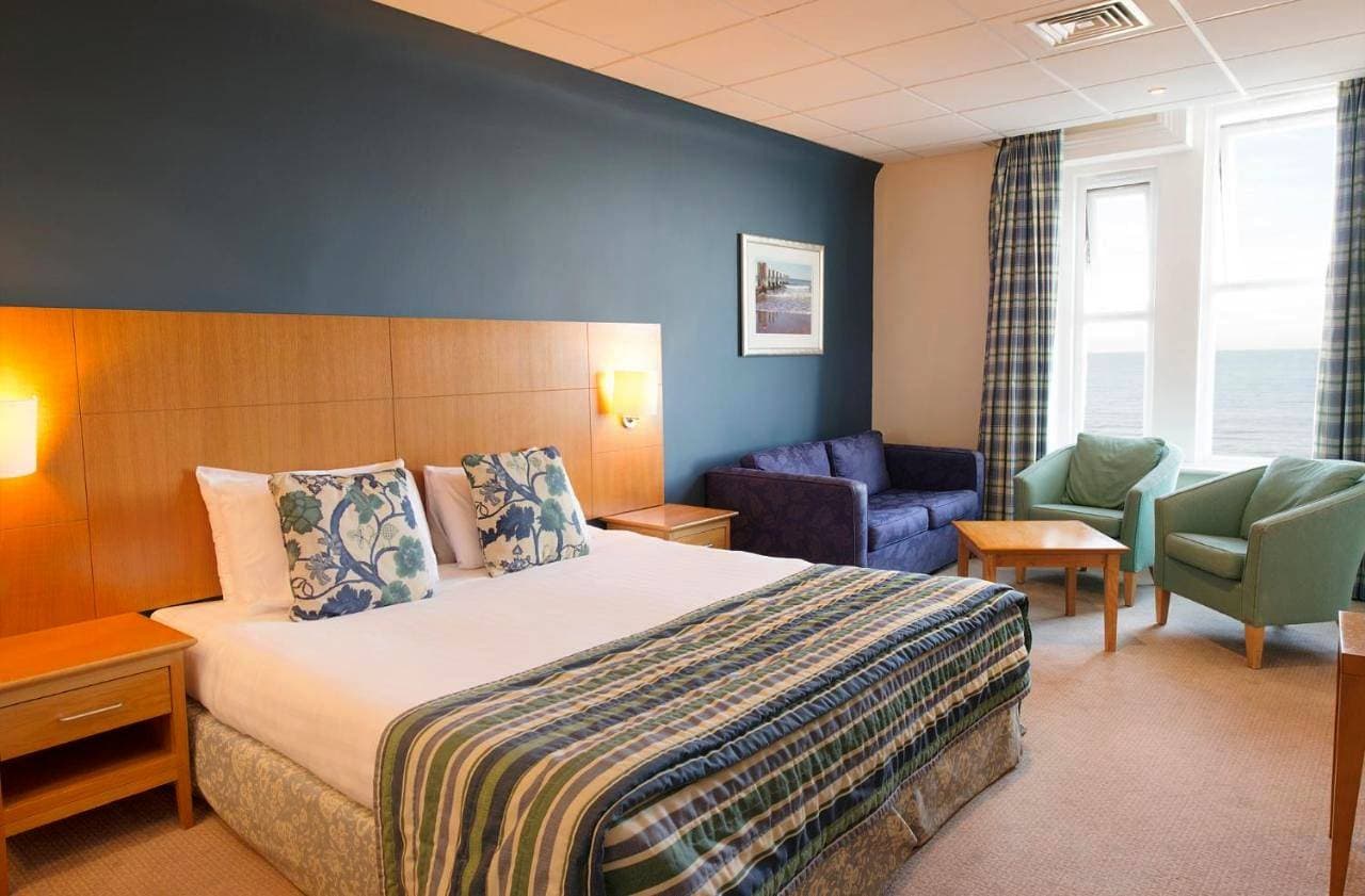 Sandbanks Hotel 1