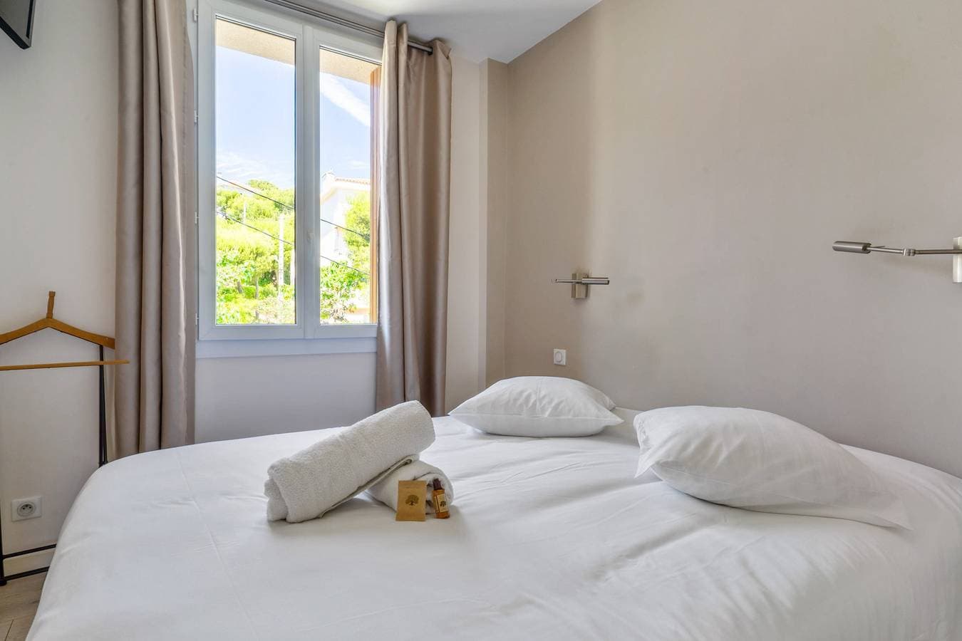 Foto 6 von 12: Wunderschöne und helle Wohnung mit Balkon und Meerblick in Cassis - Welkeys