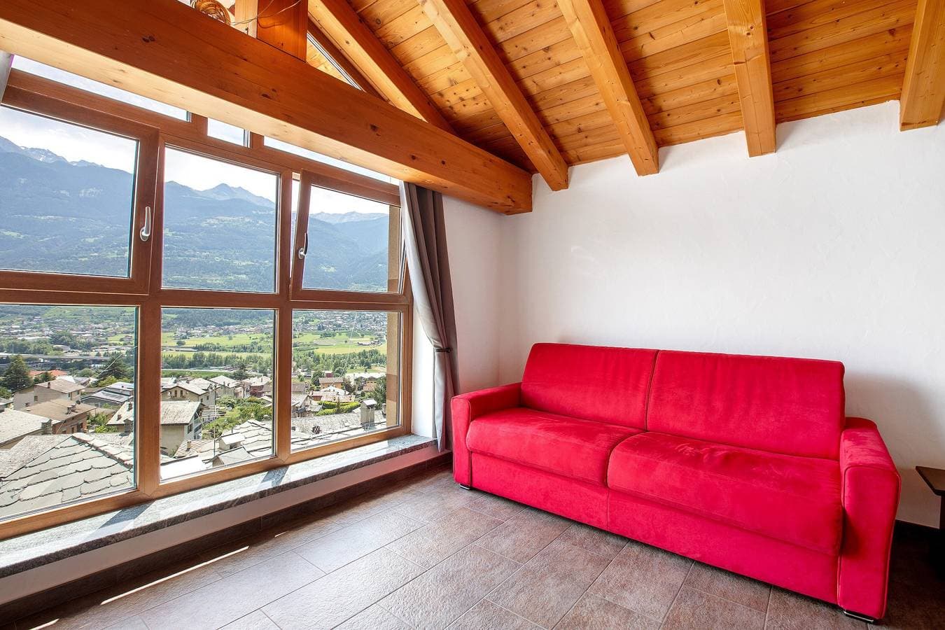Foto 5 von 31: Ferienwohnung 'La Maison De Carletto' mit Bergblick, Balkon und WLAN