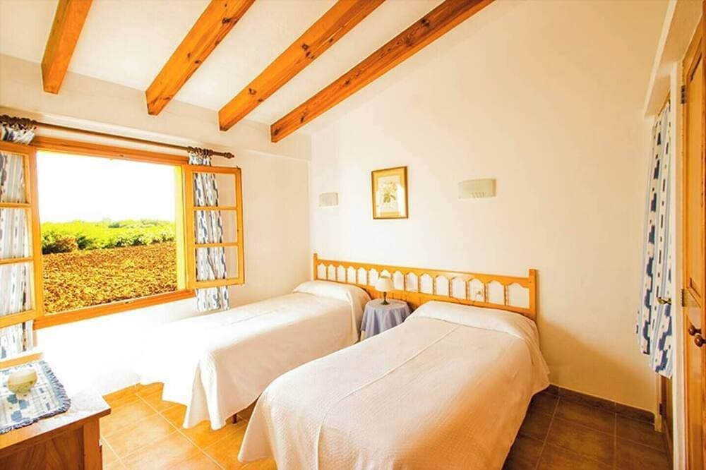 Foto 4 von 12: Lovely villa in Pollença, countryside