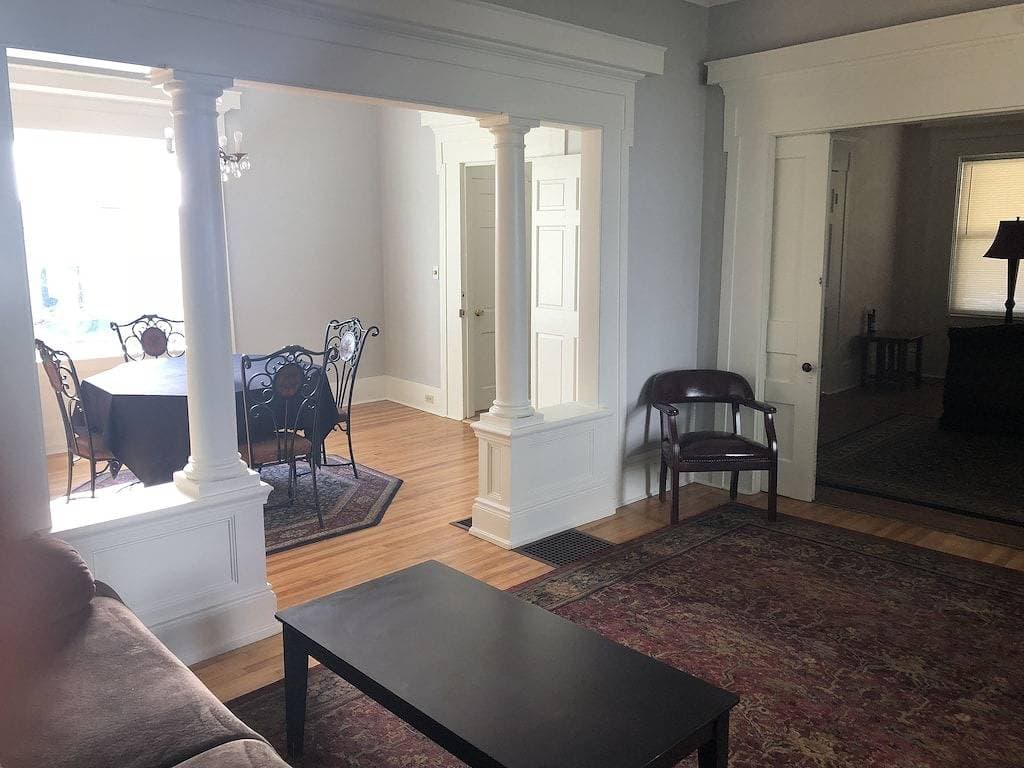 Foto 6 von 12: Kratzer House im Mohegan Manor Restaurant und Hochzeitseinrichtungen