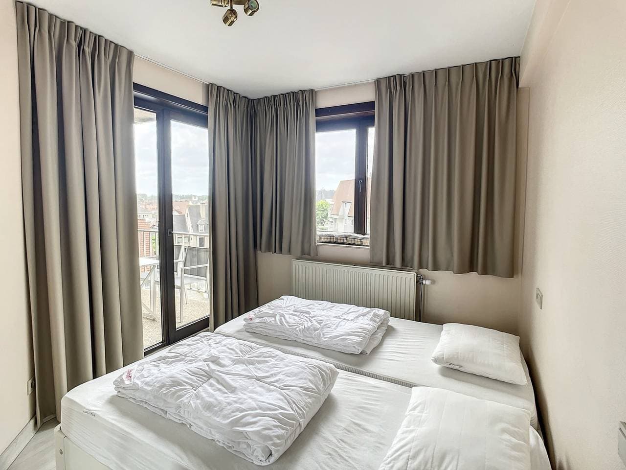 Foto 8 von 13: Wohnung nahe Albert Strand mit Terrasse