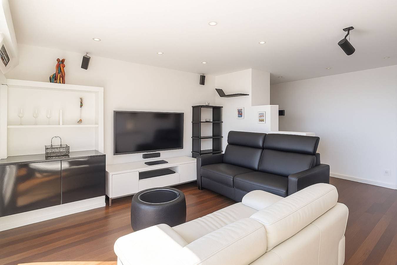 Foto 6 von 16: Stunning Renovated 1-Bedroom Breathtaking View