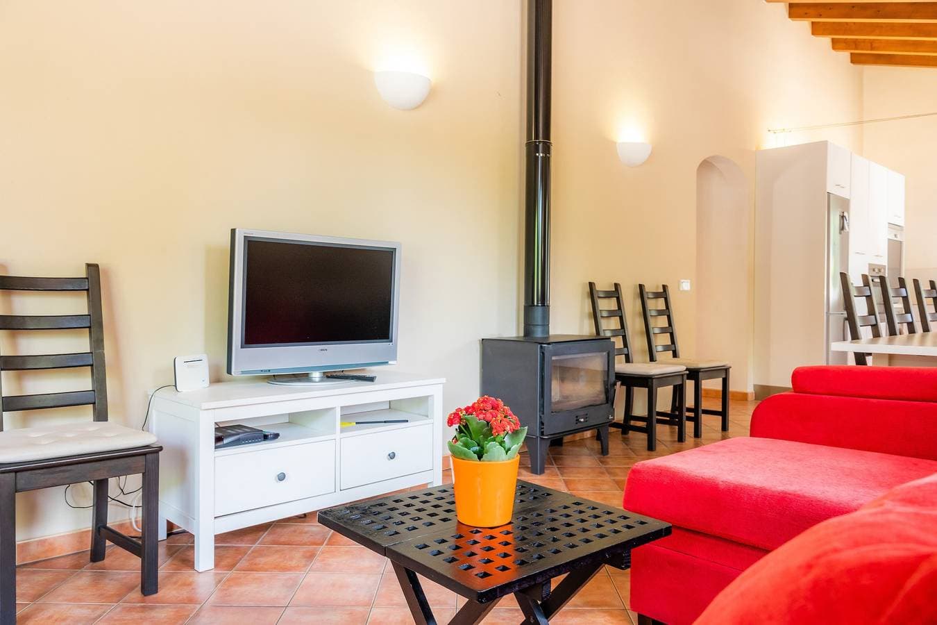Foto 7 von 26: Finca Na Creu Vella mit Bergblick, Pool, WLAN, Klimaanlage, Terrassen und Garten