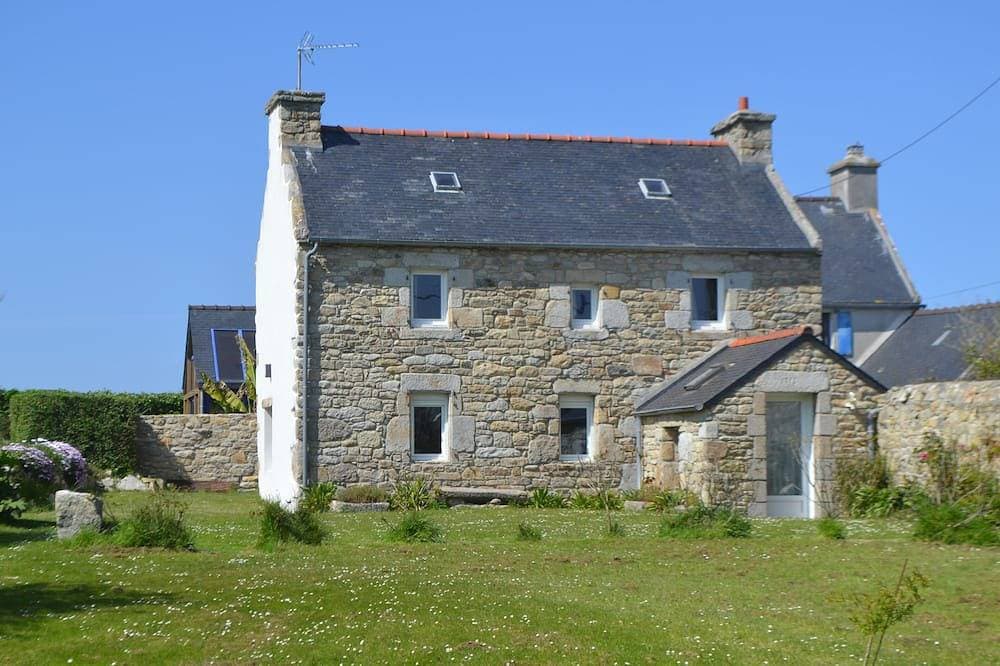 Foto 9 von 26: Traditionelles Haus am Meer