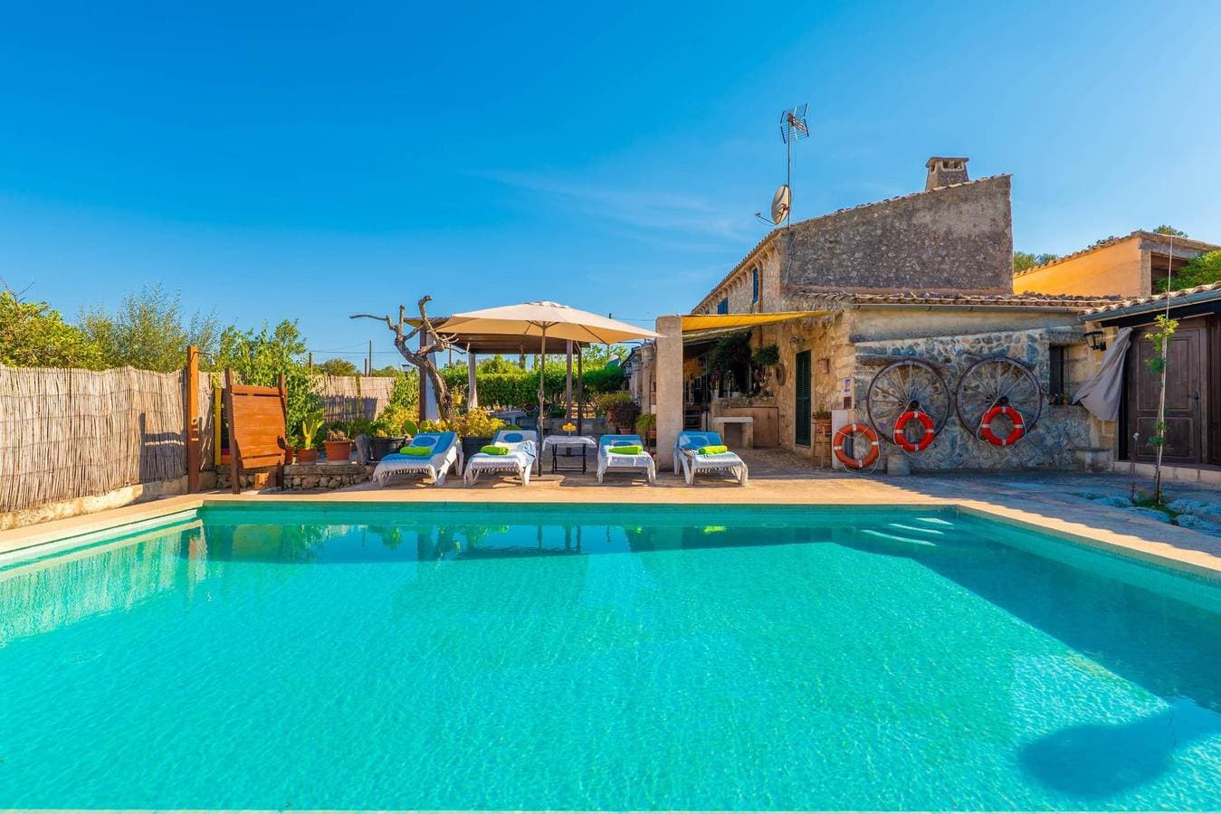 Finca Son Matginet 18 - Ferienhaus mit privaten Pool in Sineu. WiFi gratis 1