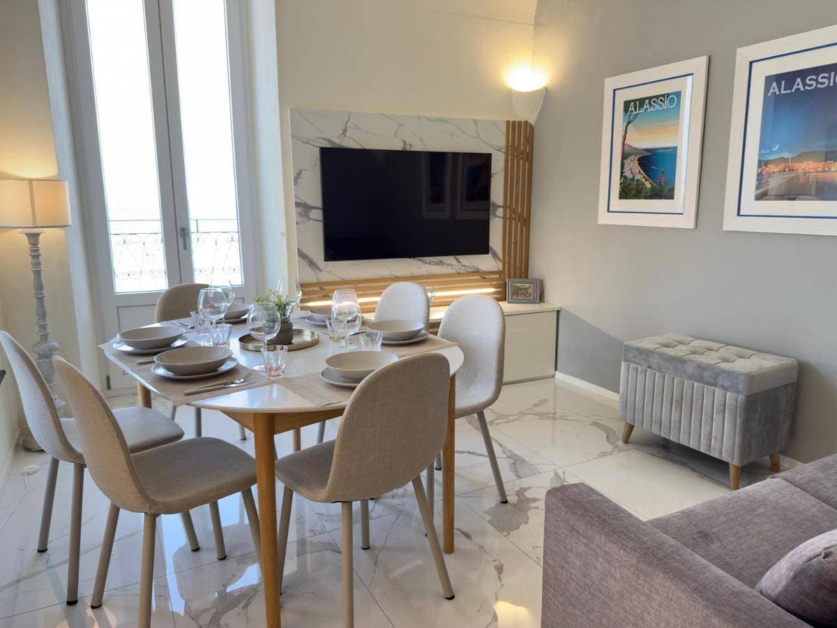 Foto 5 von 29: Two-Bedroom Apartment with Sea View