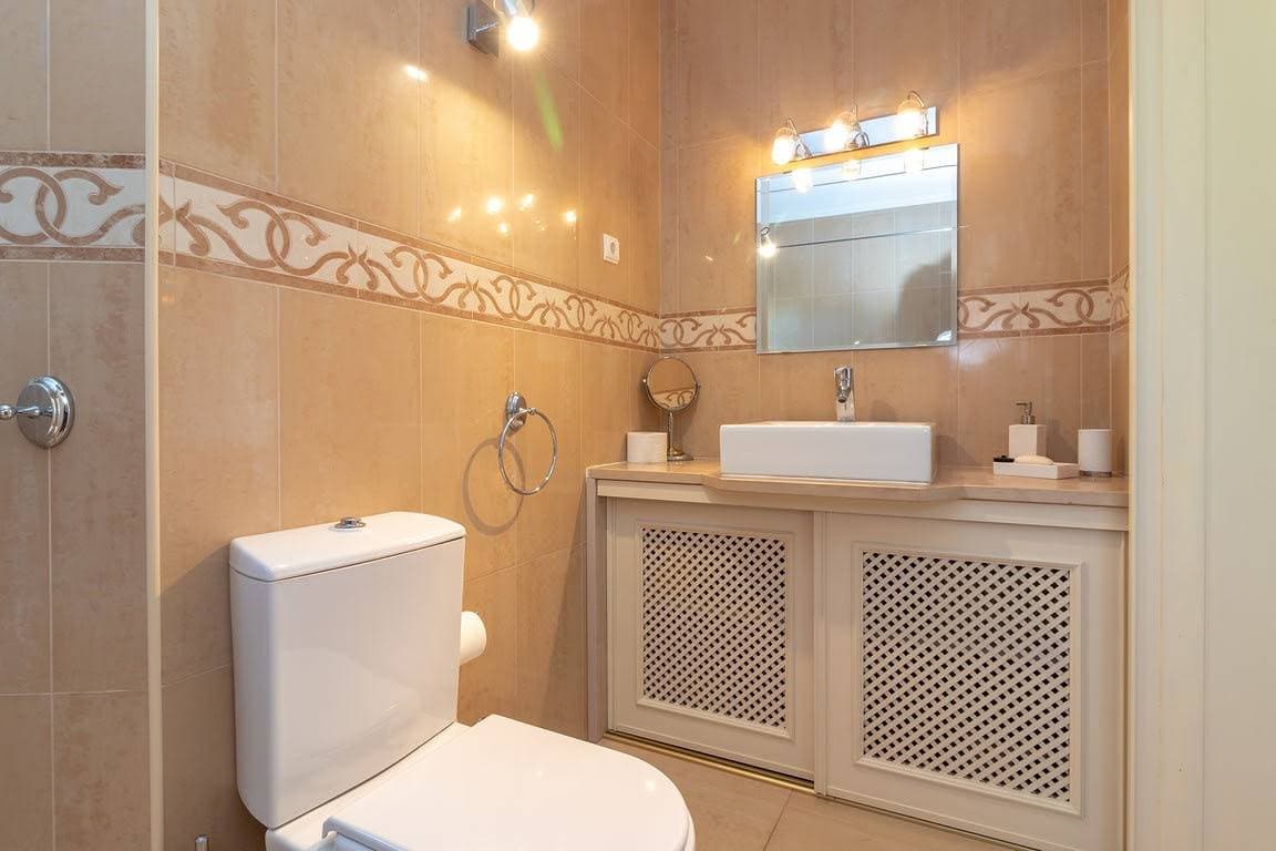 Foto 13 von 25: Ferienhaus für 4 Personen mit Pool