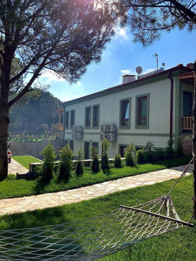 Elyada Otel ve Bağ Evi 8 Yaş Üstü 1