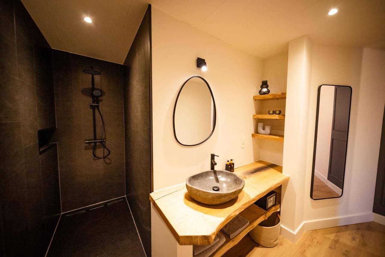 Foto 13 von 16: Double Room with Private Bathroom