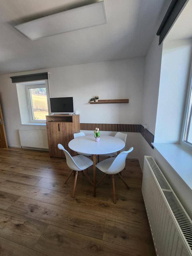 Foto 4 von 16: One-Bedroom Apartment