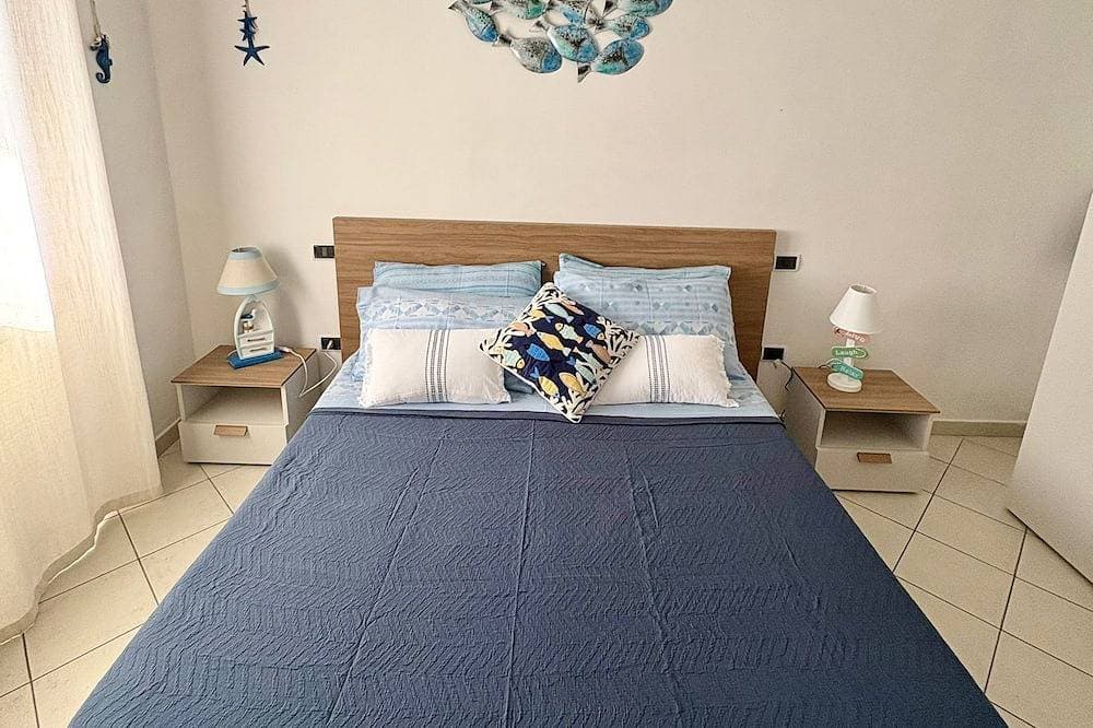 Foto 5 von 13: Charming 1-bedroom apartment in delightful Portoferraio with AC