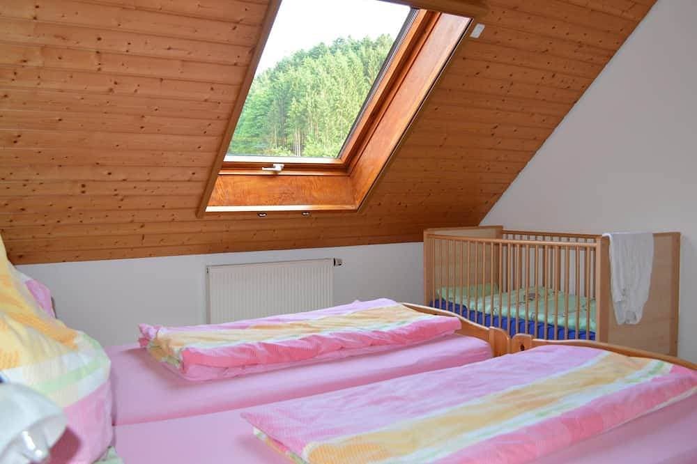 Foto 3 von 12: Ferienwohnung im Schwarzwald mit großem Balkon