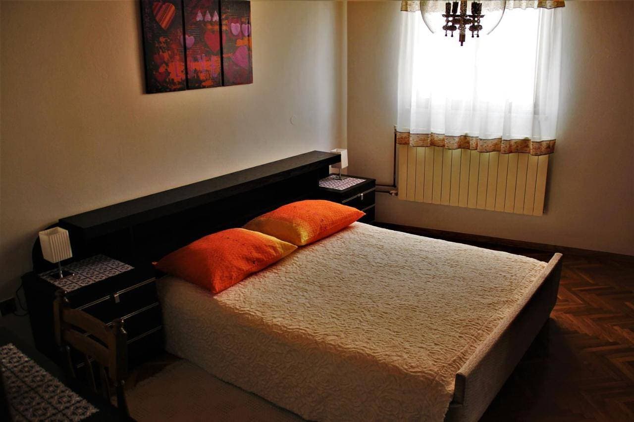 Foto 12 von 22: Two-Bedroom Apartment with Terrace