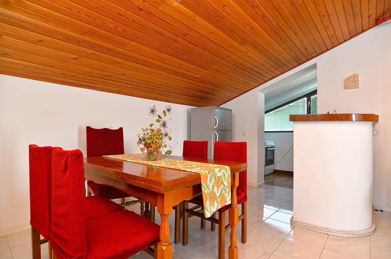 Foto 11 von 29: Ferienwohnung für 4 Personen mit Terrasse