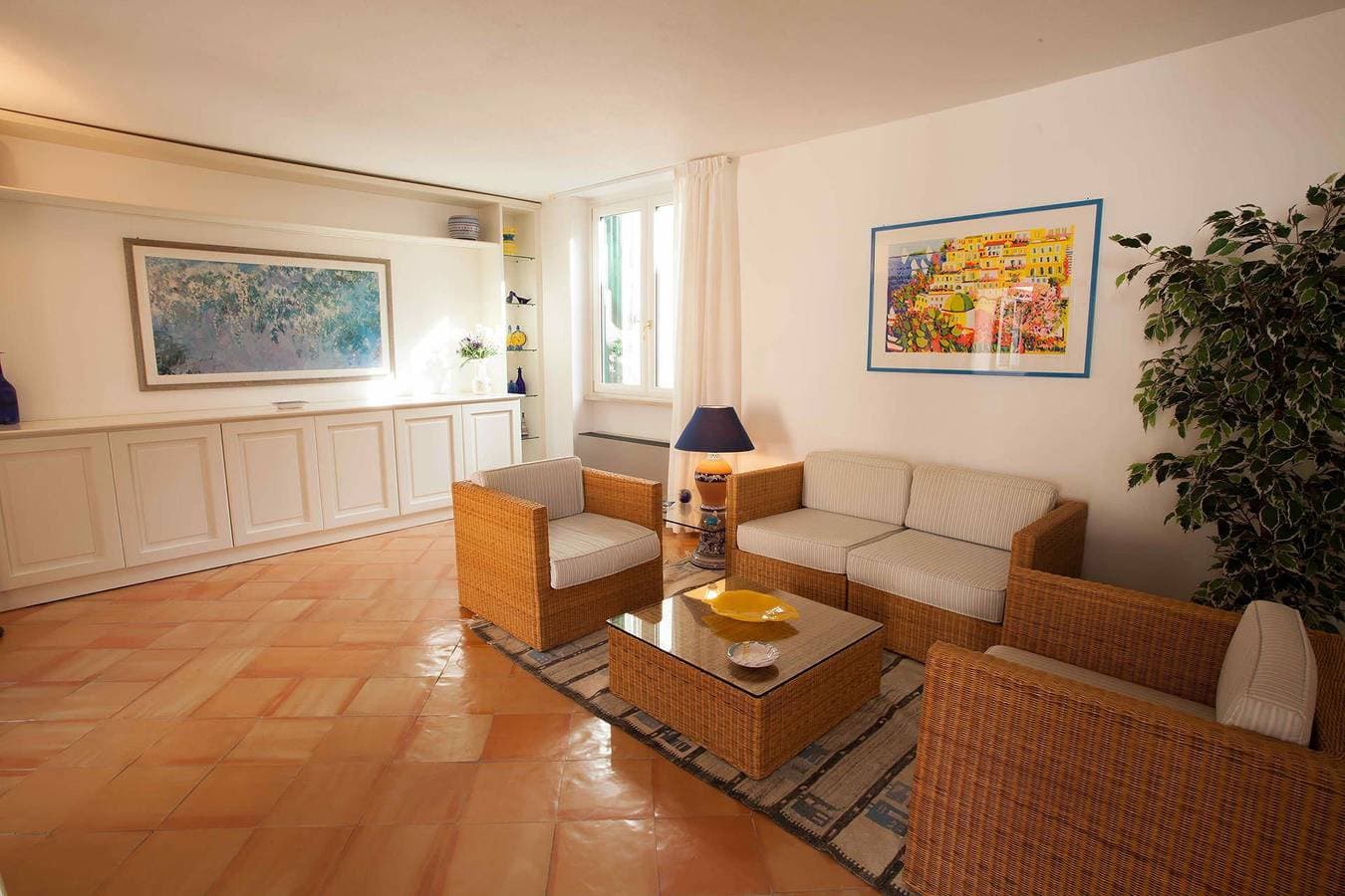 Foto 5 von 24: Ferienwohnung für 3 Personen mit Terrasse