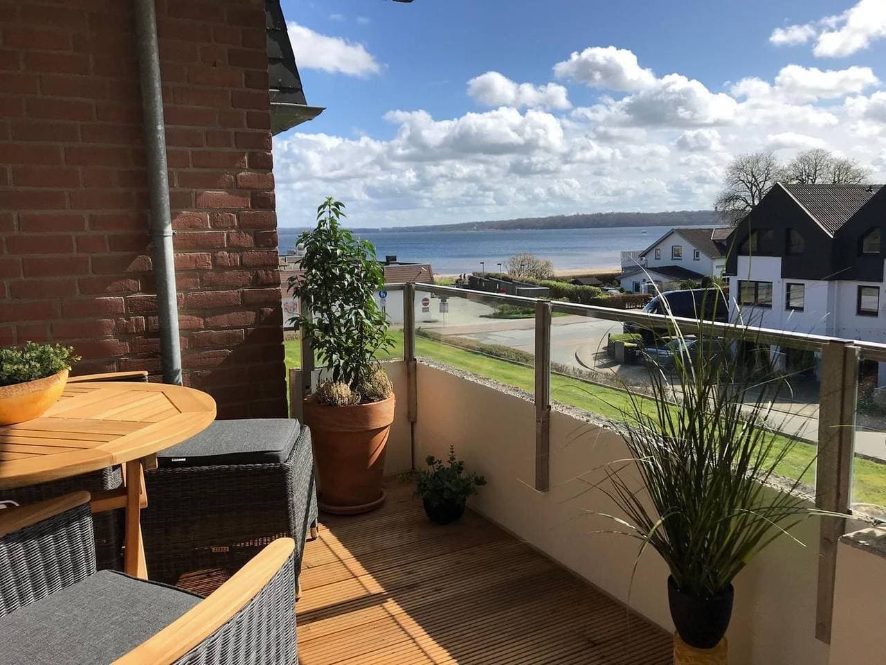- Promenade Wassersleben - elegantes Apartment für möblierte Kurzzeitmiete 1