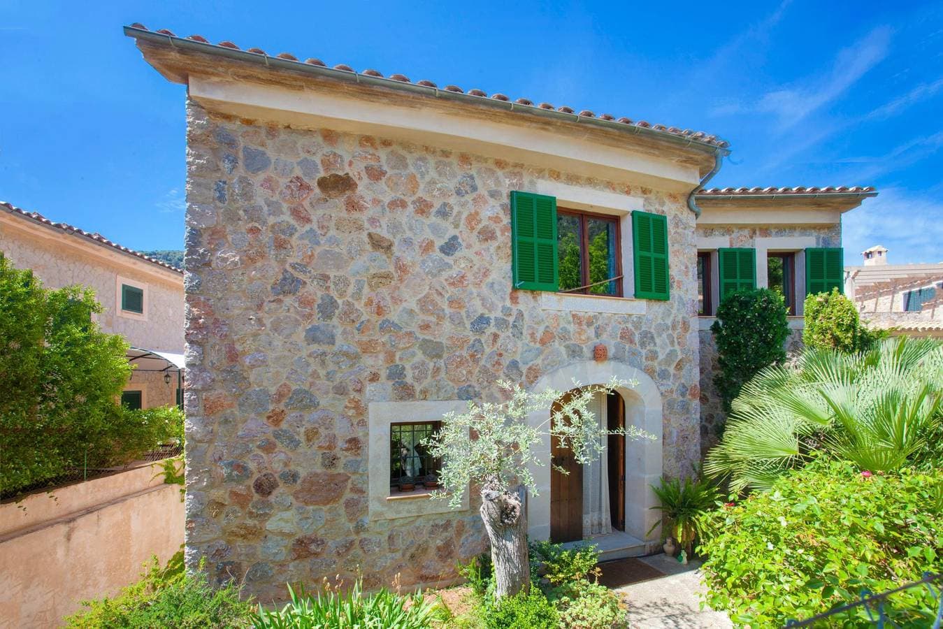 Foto 2 von 35: Eremus - Ferienhaus mit Privatgarten in Valldemossa. WiFi gratis