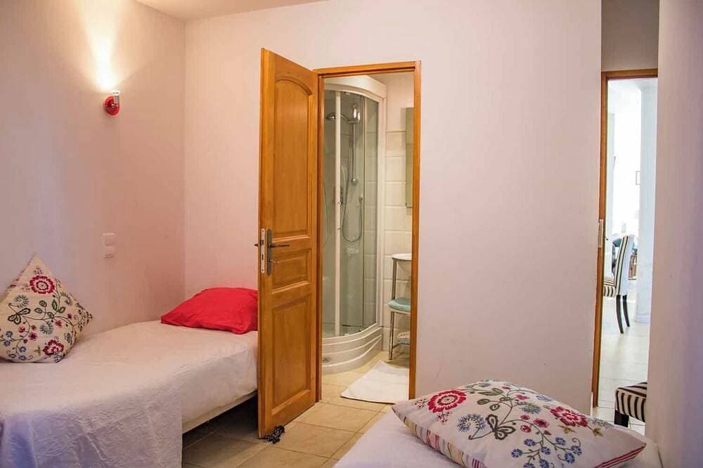 Foto 5 von 15: Wohnung, Luxus, 80m², beheizter Pool, Aussicht, Klimaanlage, WLAN, 6 Personen