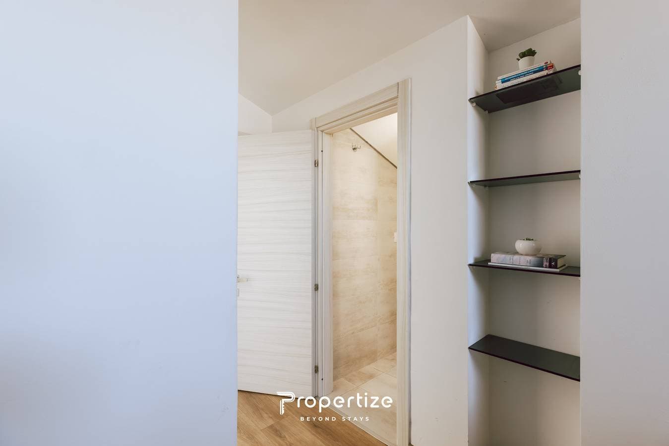 Foto 12 von 47: Mansarda con vista a Cagliari by Propertize